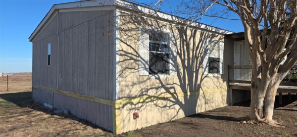 9338 E San Marcos Hwy, Fentress