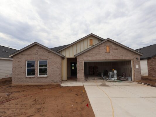 12304 Setting Peak Ln, Buda