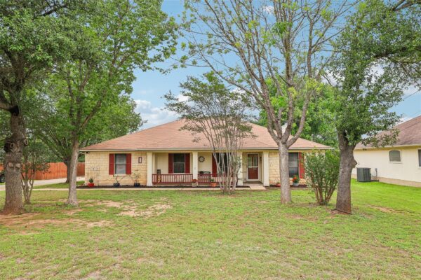 510 Maybrook Dr, Buda