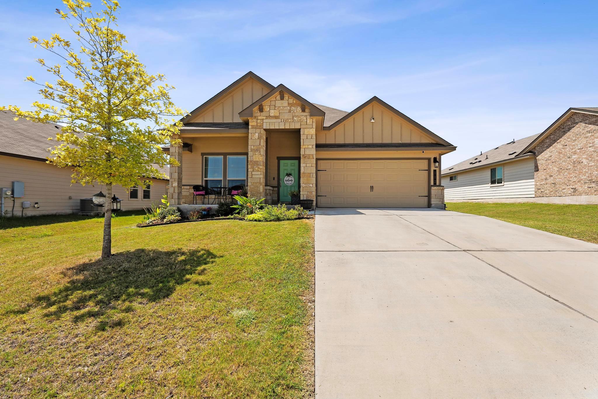 112 Pivot Dr, Taylor, TX 76574