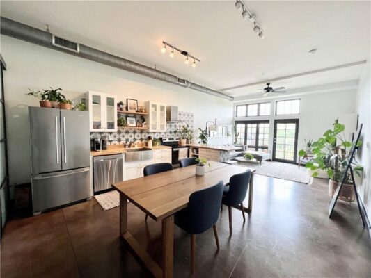 2235 E 6th St #306, Austin