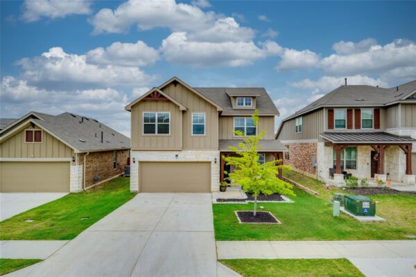 160 Sweetleaf Dr, Buda