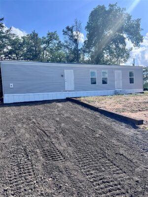 121 Kiowa Dr, Smithville