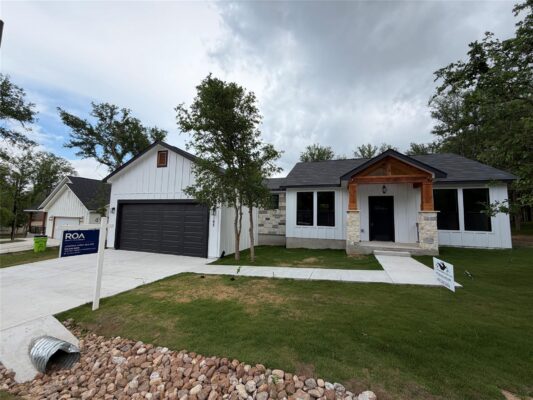 165 Nuuanu Ln, Bastrop