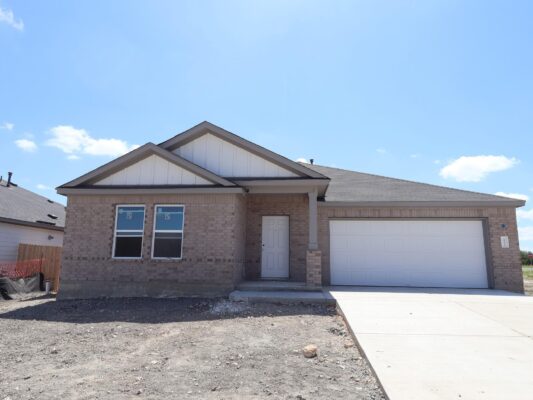 12721 Setting Peak Ln, Buda