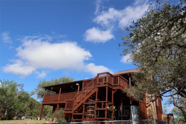 407 Pioneer Trl, San Marcos