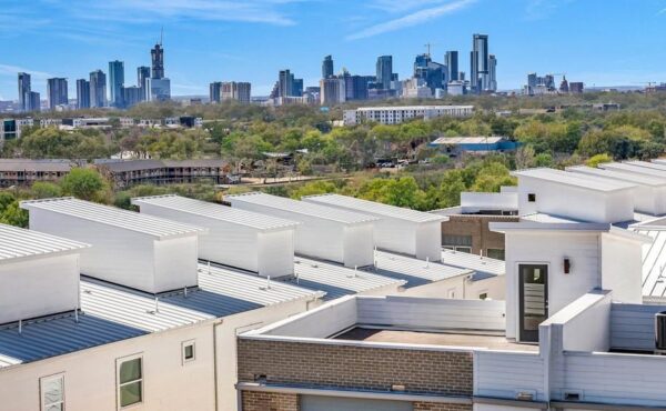 2805 McCurdy St #10, Austin