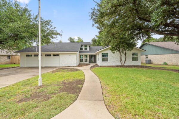 1403 Stone Ridge Dr, Taylor