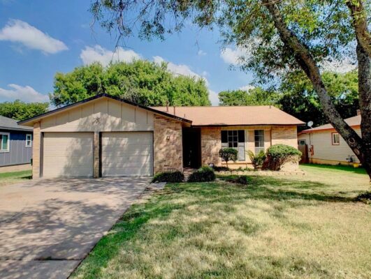 902 Cactus Dr, Round Rock