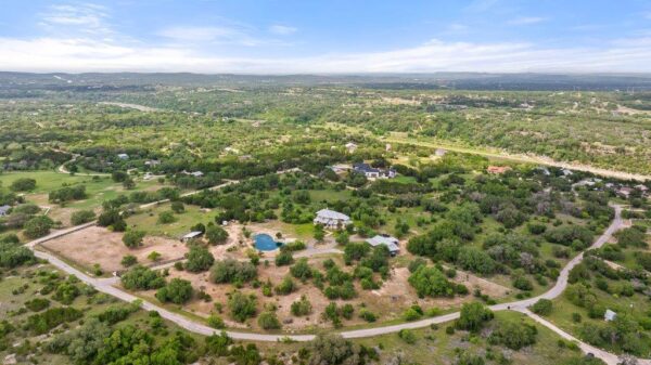 3830 Outback Trl, Spicewood