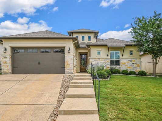 119 Loysoya St, Bastrop