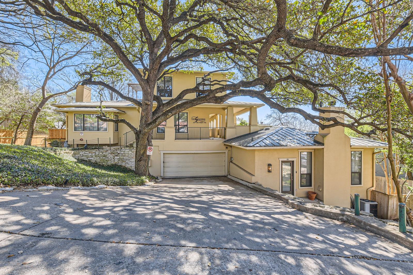 1115 W 7th St W #202, Austin, TX 78703