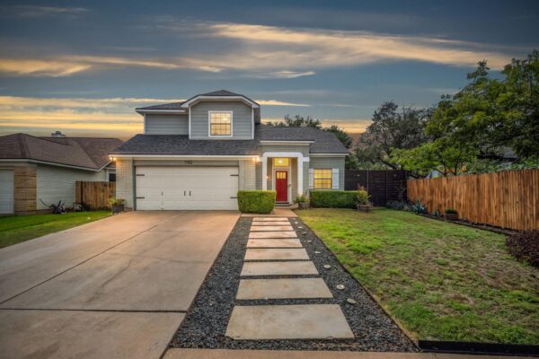 1102 Rambling Trl, Cedar Park