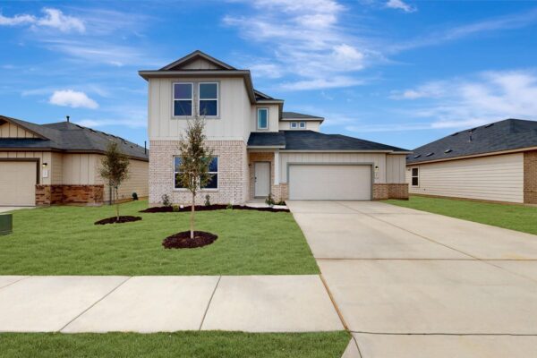 20005 Hirono Dr, Manor