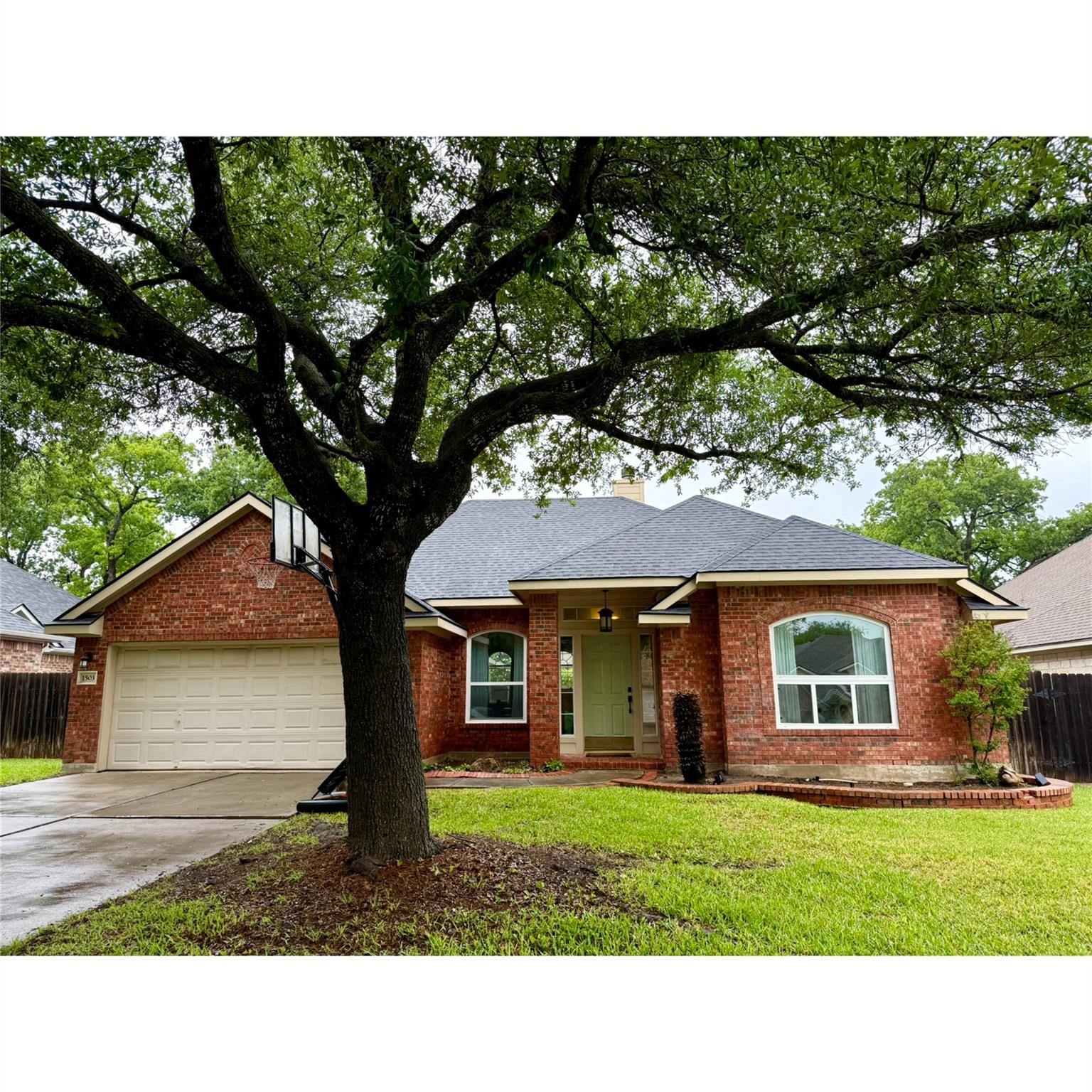1503 Foster Dr, Cedar Park