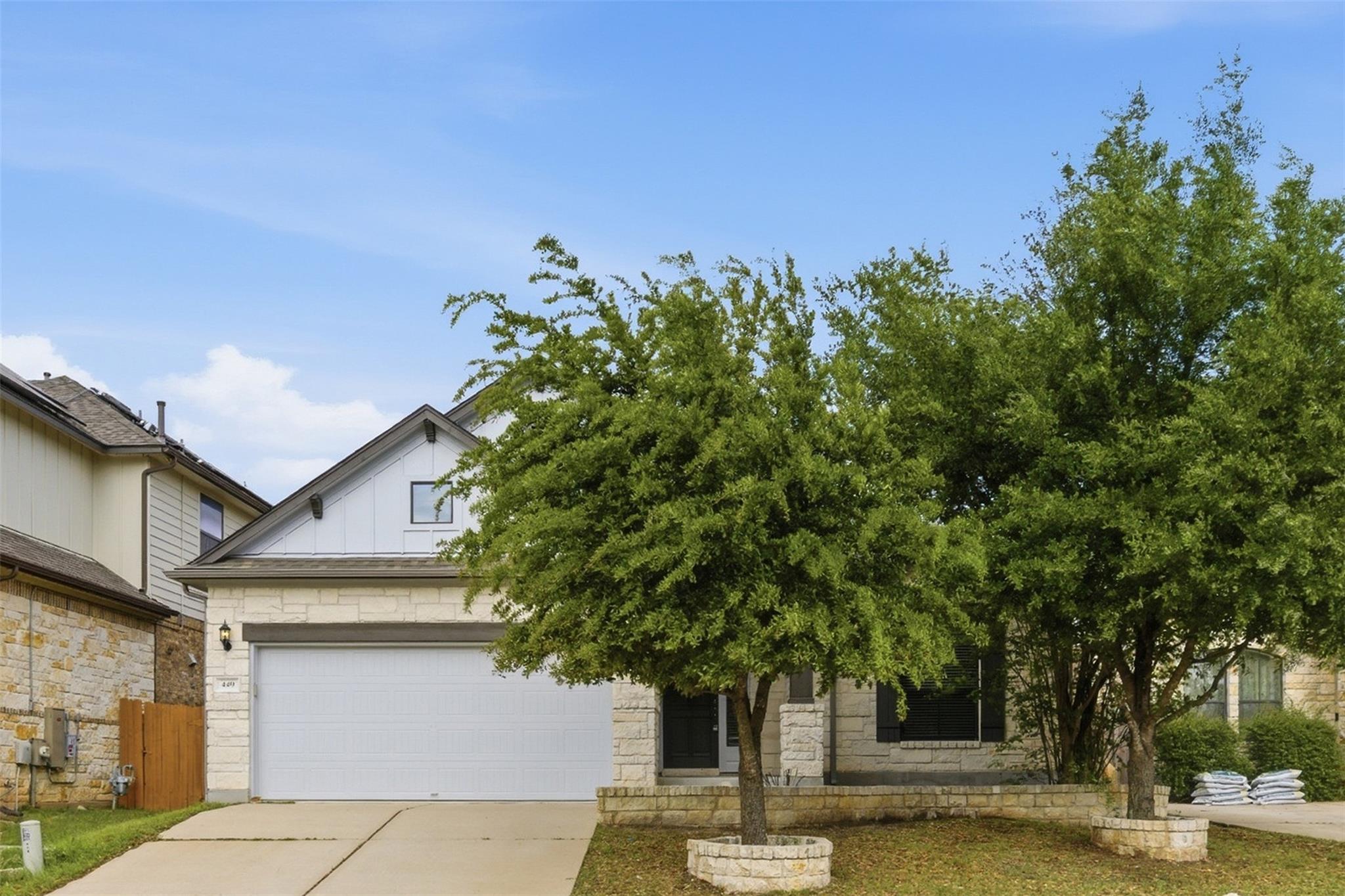 449 Cascada Ln, Round Rock