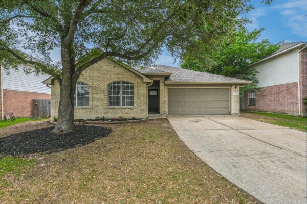 2307 Logan Dr, Round Rock