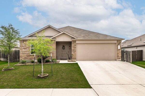 423 Bluejack Way, Hutto