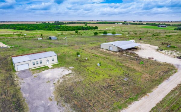 1889 County Road 487 None, Taylor