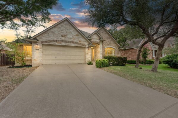 518 Victoria Dr, Cedar Park
