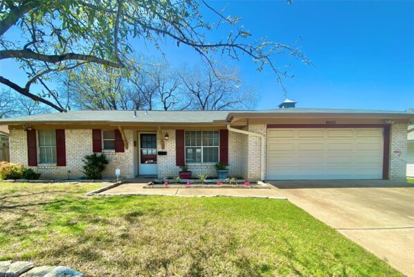 8602 Colonial Dr, Austin