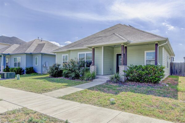 204 Oldbridge Dr, Hutto