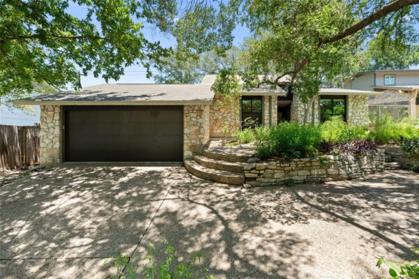 1702 Deerfield Dr, Austin