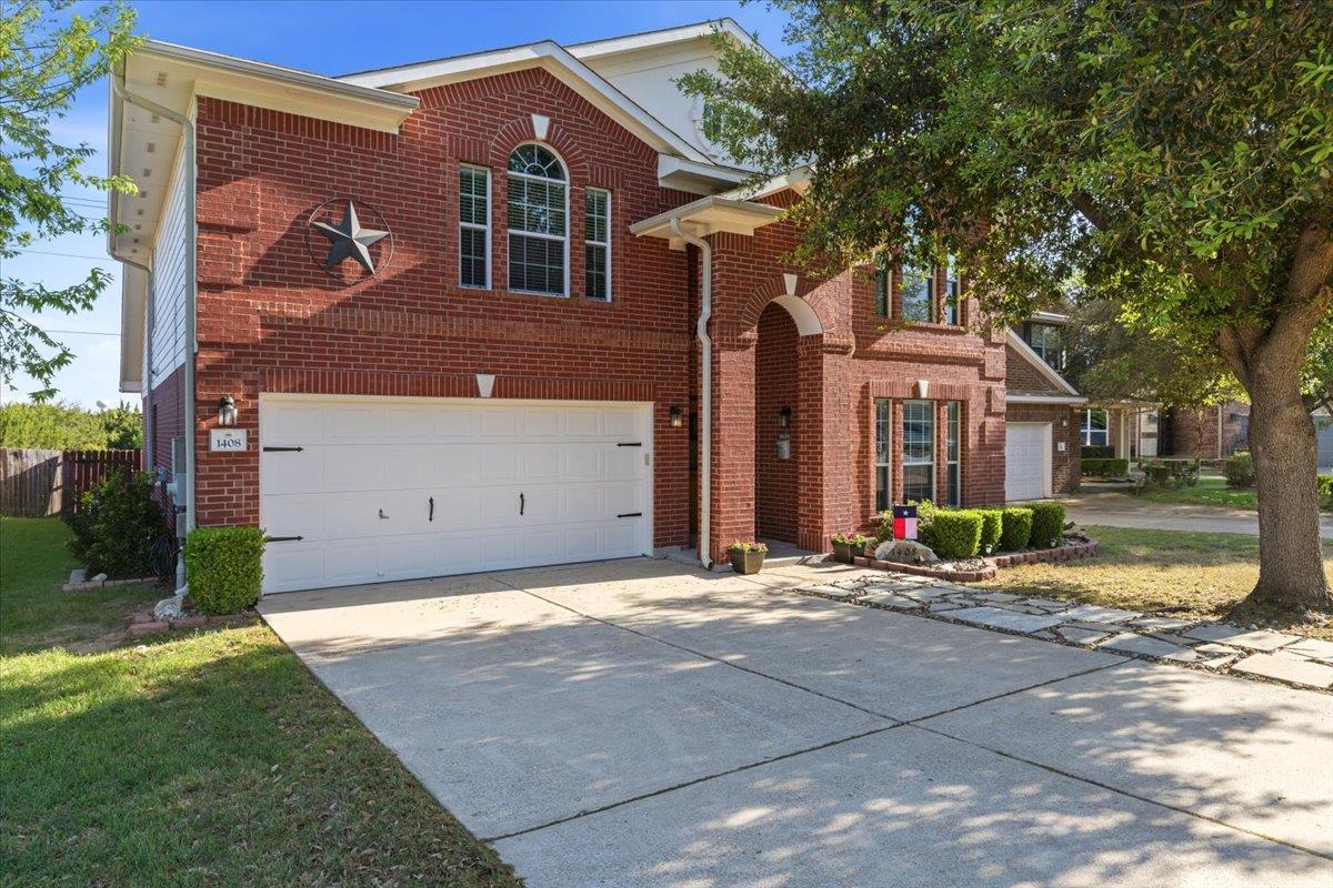 1408 Tumbling River Dr, Leander