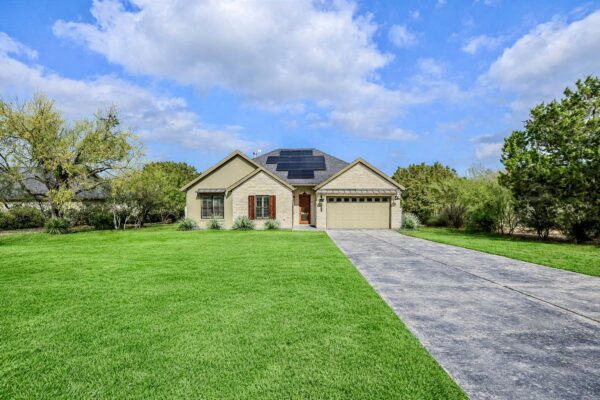 935 Wesley Ridge Dr, Spicewood