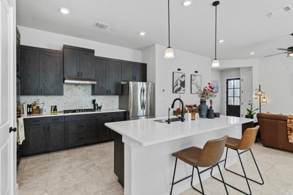 972 Leaning Oak Ln, Georgetown
