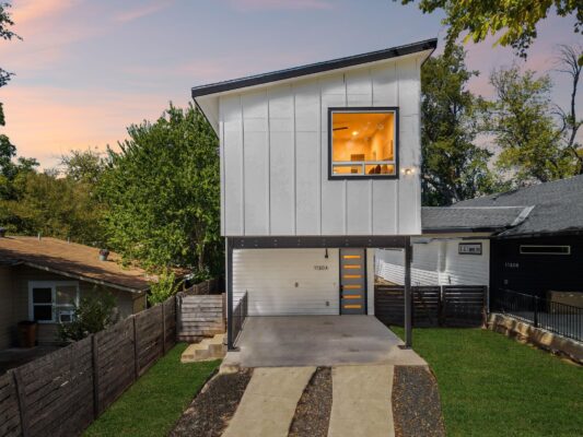 1130 Spur St #A, Austin