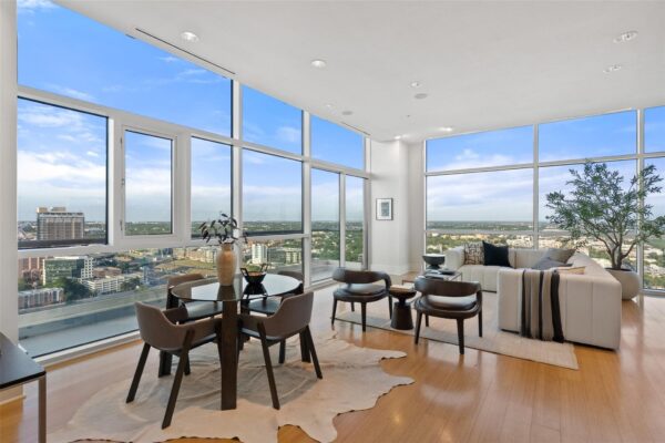 555 E 5th St #2901, Austin