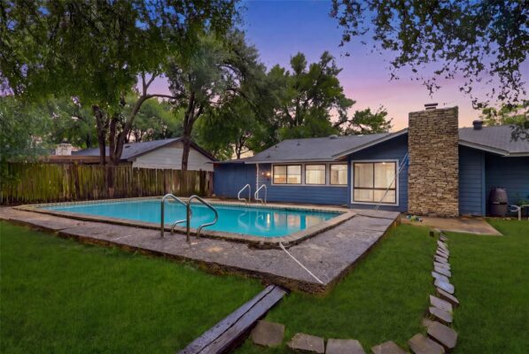 12505 Parkland Dr, Austin