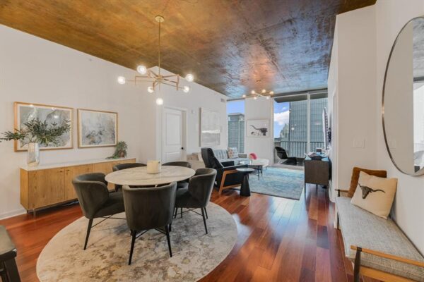360 Nueces St #3609, Austin