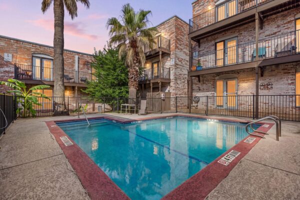 6501 E Hill Dr #111, Austin