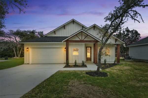 16 Rhapsody Ln, Wimberley