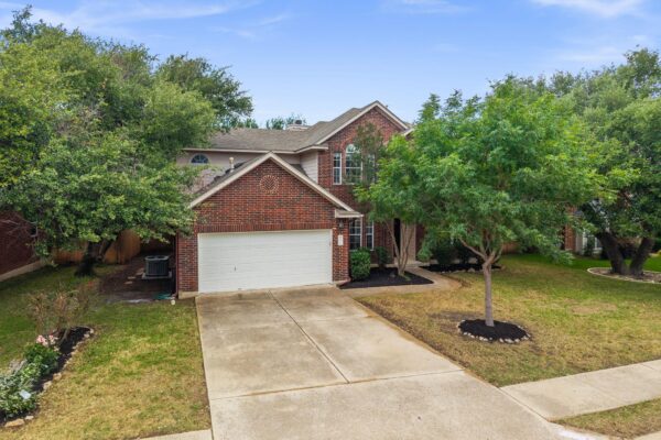 2305 Little Elm Trl, Cedar Park