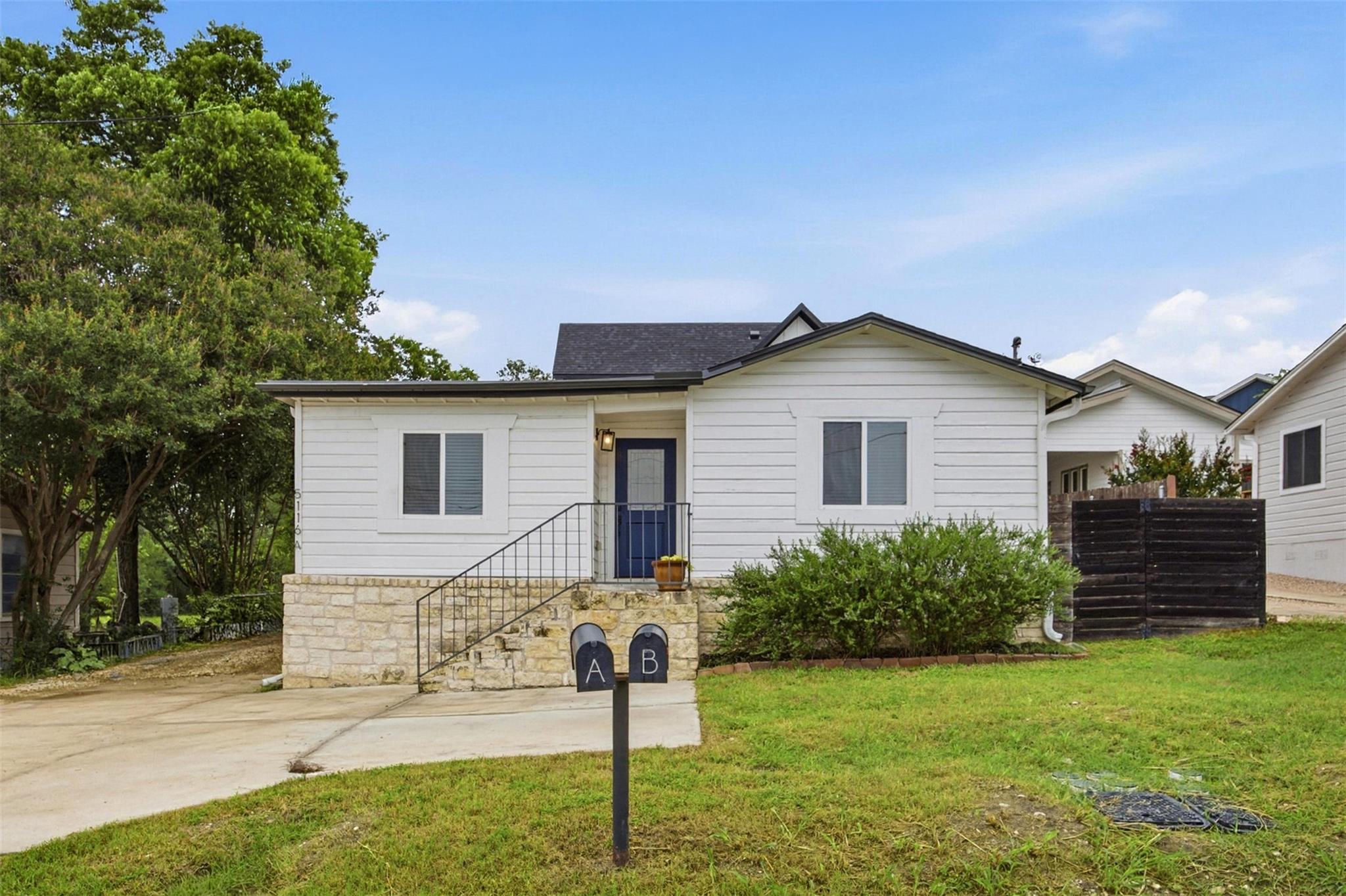 5116 Heflin Ln #1, Austin, TX 78721