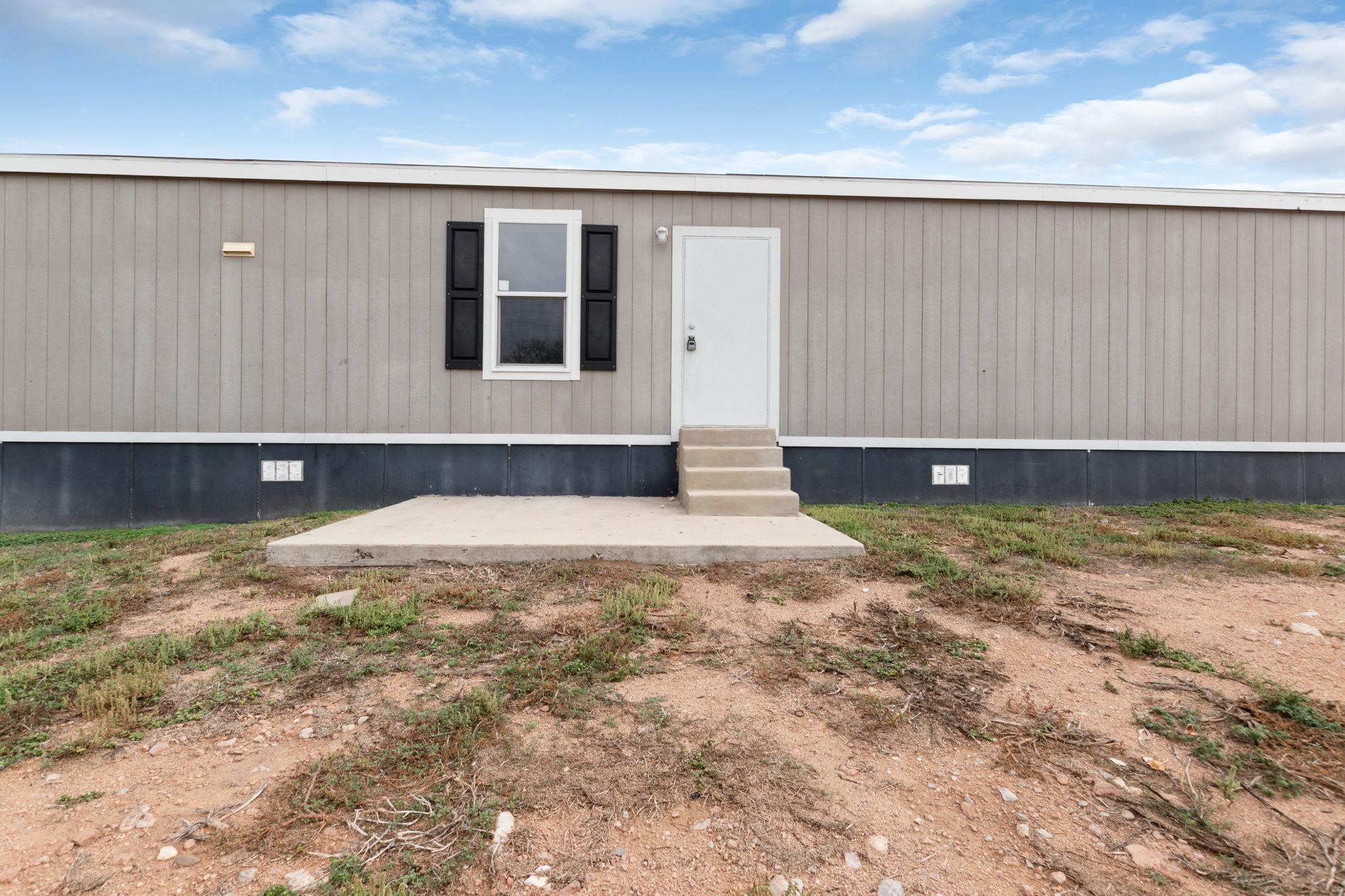 900 Odessa St, Kingsland, TX 78639