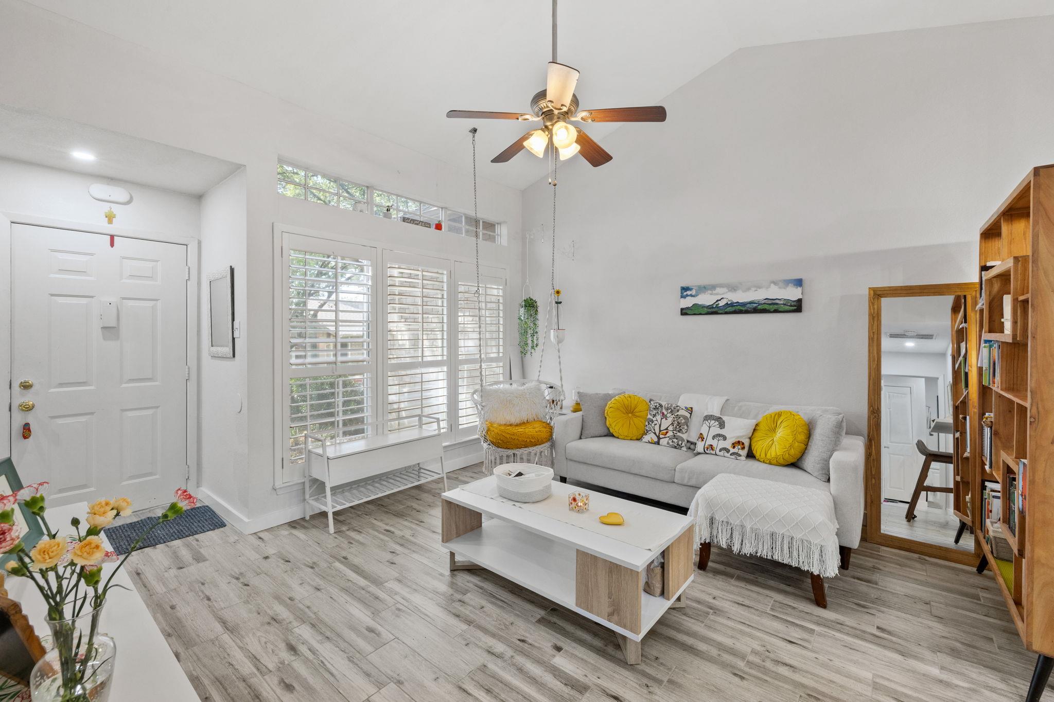 1015 E Yager Ln #115, Austin, TX 78753