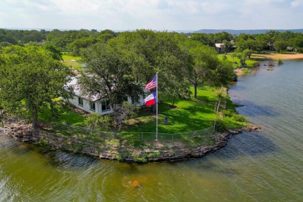 106 Chuckwagon None, Burnet