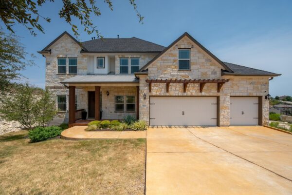 1500 Chalk Bluff Ct, Leander