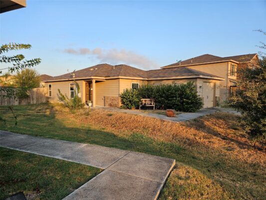 205 Millers Loop, Jarrell