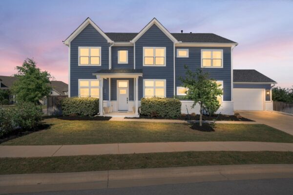 202 Smoke Tree Cir, Dripping Springs