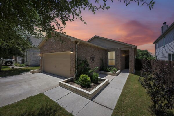 428 Los Cobos Ln, Georgetown