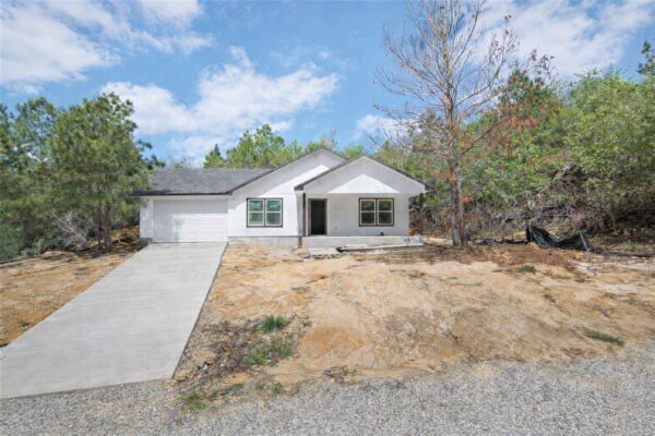 116 Otani Ct, Bastrop
