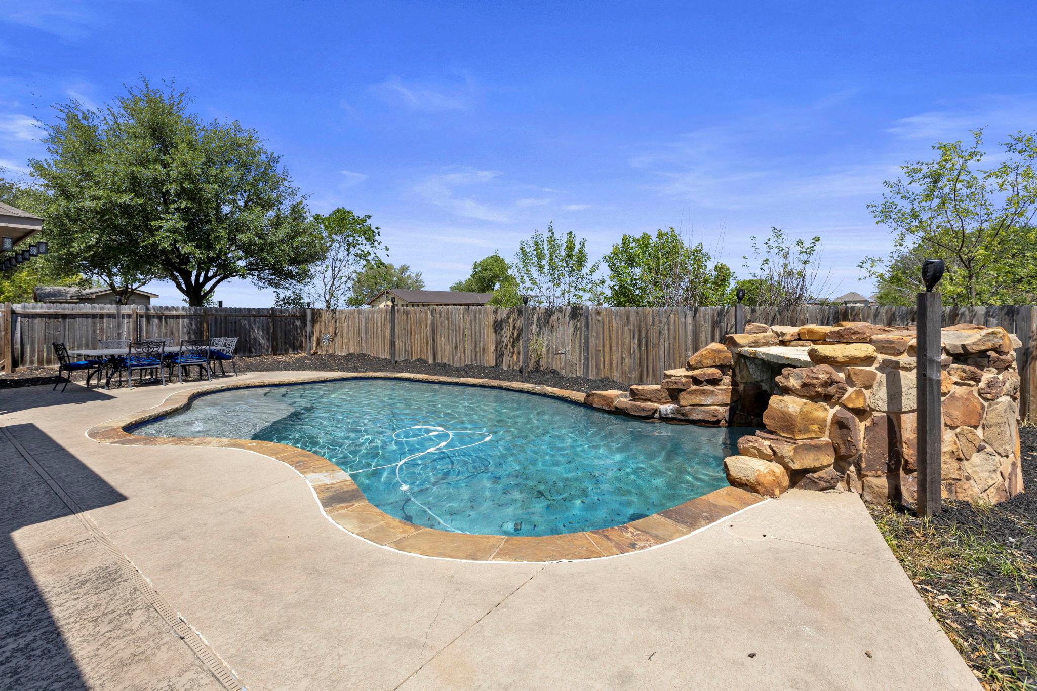 317 Cockrill St, Hutto