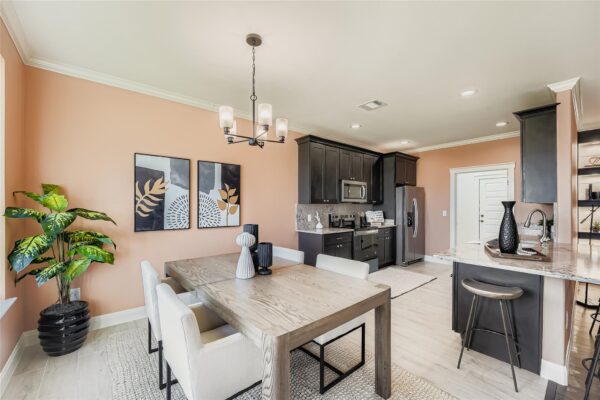 222 Arosa Dr, Elgin