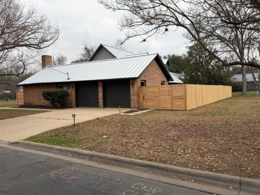 503 Elm St, Bastrop