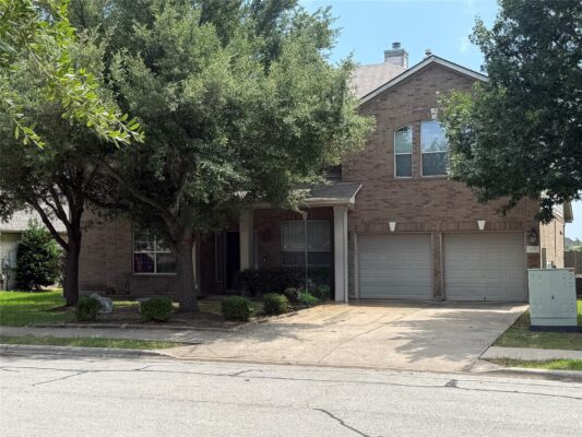 613 Windsor Castle Dr, Pflugerville